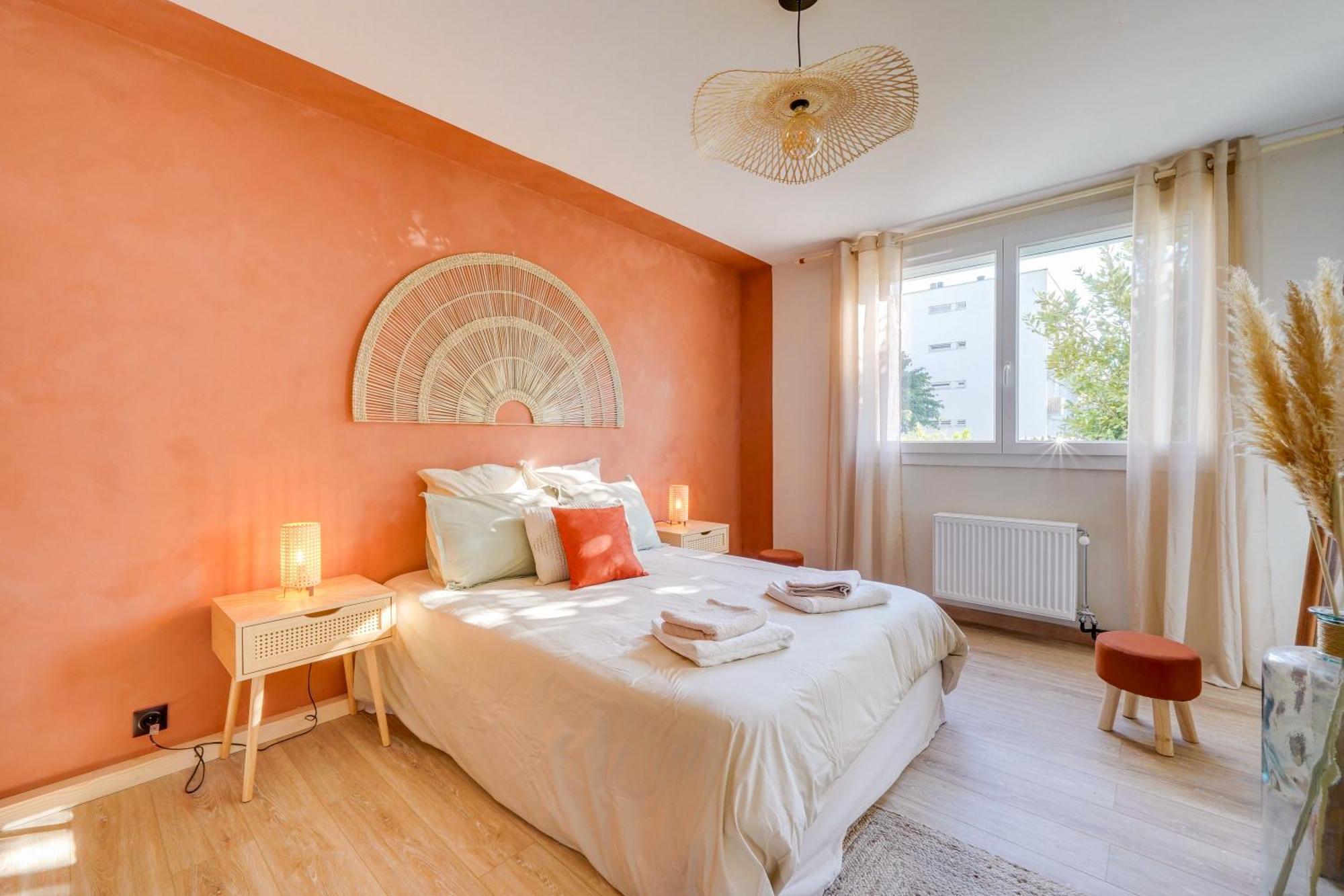 Fridhome Jacuzzi Parking Wifi Fibre 2Min Tram Брюж Екстериор снимка